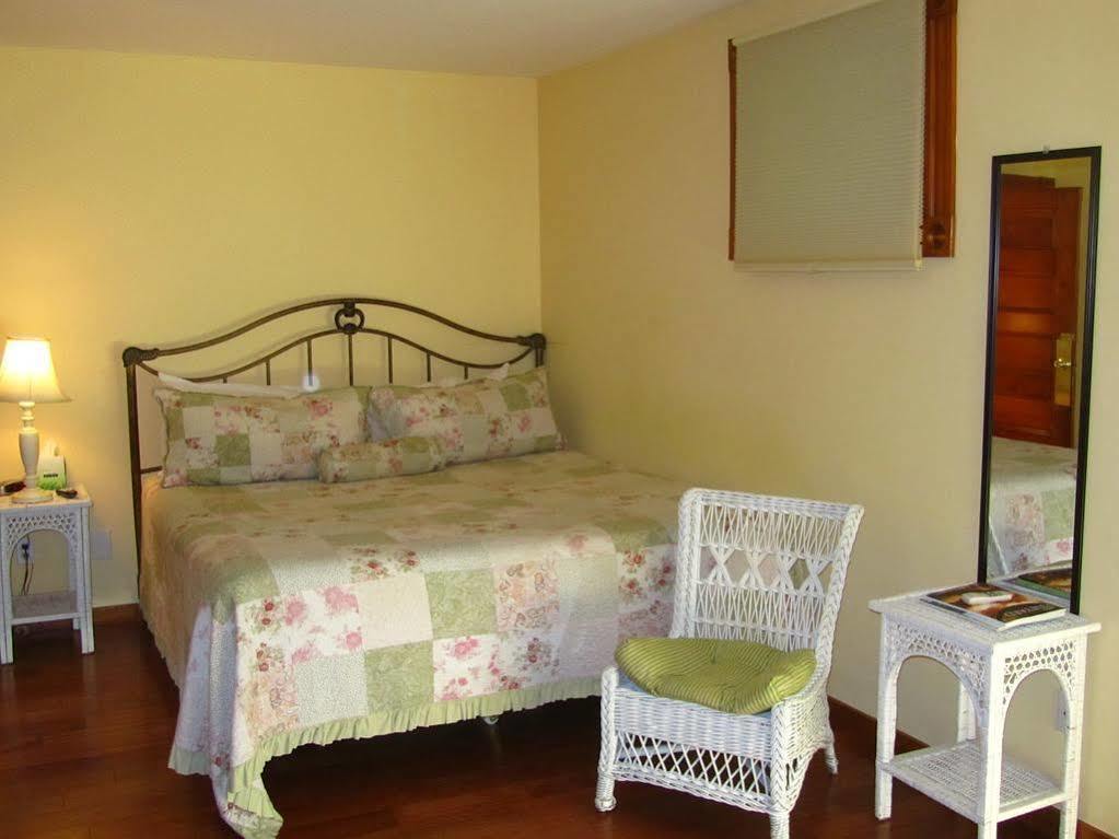 Inkwell Beach Cottage Oak Bluffs Extérieur photo